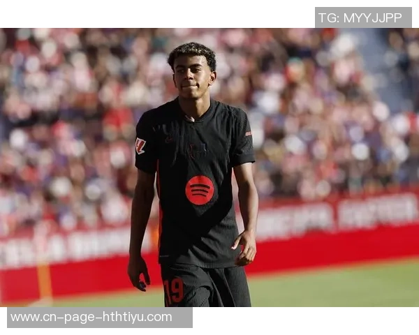 亚马尔荣膺西甲最佳U23球员实至名归的荣耀时刻